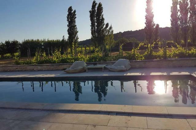 Fontaine De Cerier Bed & Breakfast Castillon-du-Gard Exterior photo